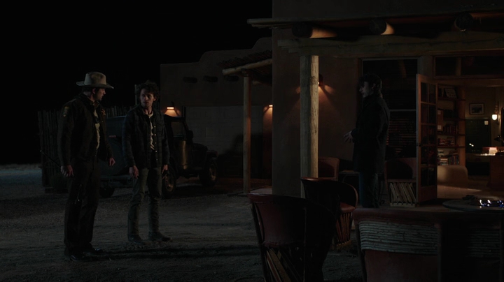 VampireDiariesWorld-dot-nl_RoswellNewMexico3x04-1948.jpg