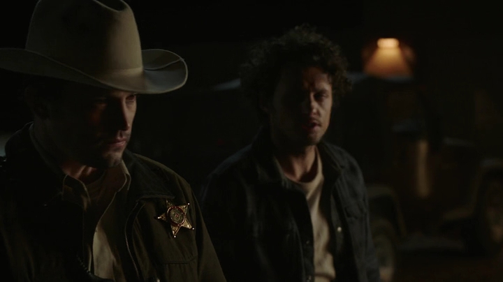 VampireDiariesWorld-dot-nl_RoswellNewMexico3x04-1967.jpg