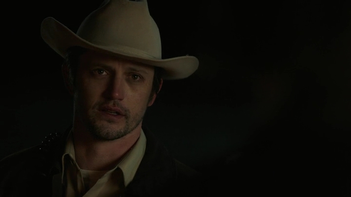 VampireDiariesWorld-dot-nl_RoswellNewMexico3x04-1994.jpg