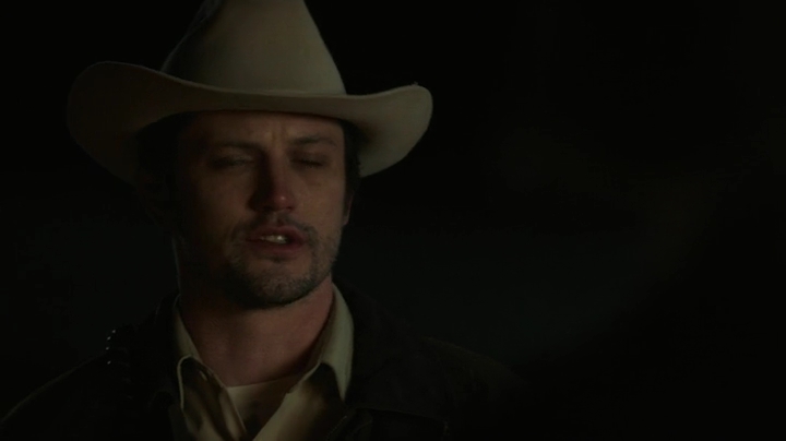 VampireDiariesWorld-dot-nl_RoswellNewMexico3x04-2007.jpg