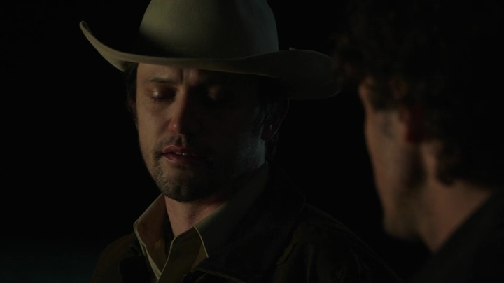 VampireDiariesWorld-dot-nl_RoswellNewMexico3x04-2018.jpg