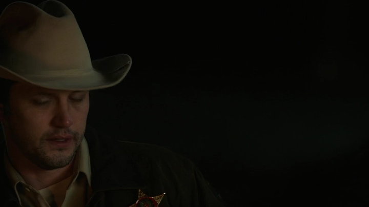 VampireDiariesWorld-dot-nl_RoswellNewMexico3x04-2028.jpg