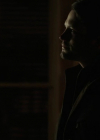 VampireDiariesWorld-dot-nl_RoswellNewMexico3x04-1990.jpg