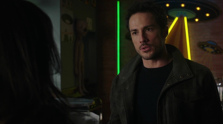 VampireDiariesWorld-dot-nl_RoswellNewMexico3x05-0438.jpg