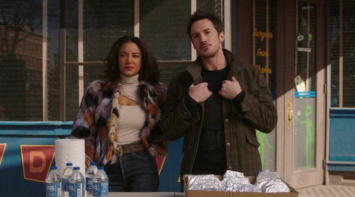 VampireDiariesWorld-dot-nl_RoswellNewMexico3x05-0470.jpg