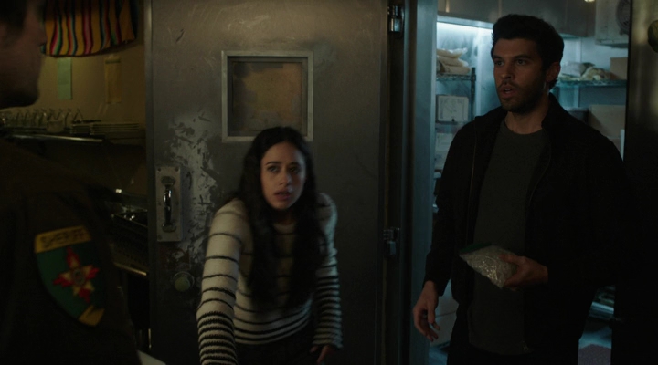 VampireDiariesWorld-dot-nl_RoswellNewMexico3x05-1281.jpg