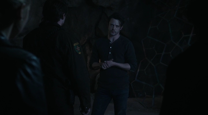 VampireDiariesWorld-dot-nl_RoswellNewMexico3x05-1760.jpg
