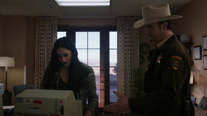 VampireDiariesWorld-dot-nl_RoswellNewMexico3x06-1019.jpg