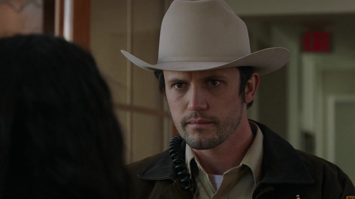 VampireDiariesWorld-dot-nl_RoswellNewMexico3x06-1808.jpg
