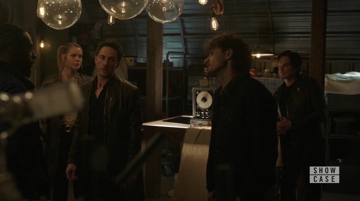 VampireDiariesWorld-dot-nl_RoswellNewMexico3x10-2037.jpg