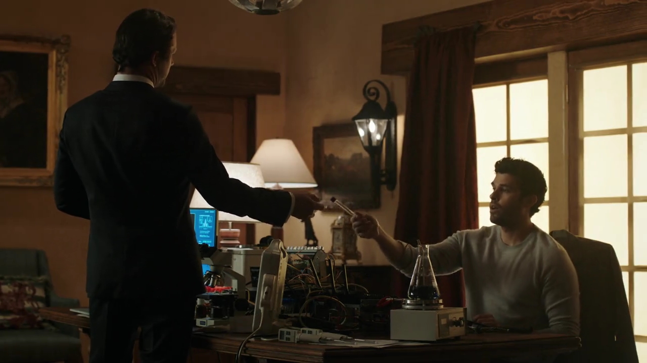 VampireDiariesWorld-dot-nl_RoswellNewMexico3x11-0218.jpg