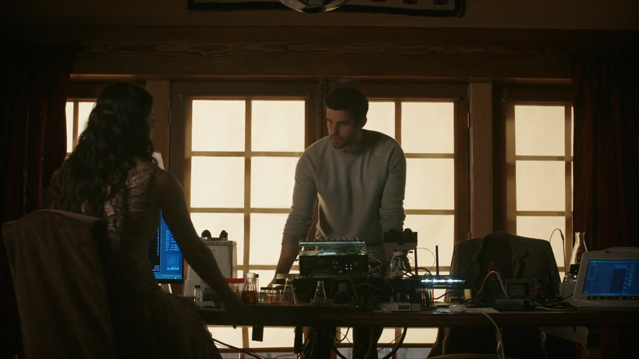 VampireDiariesWorld-dot-nl_RoswellNewMexico3x11-1804.jpg