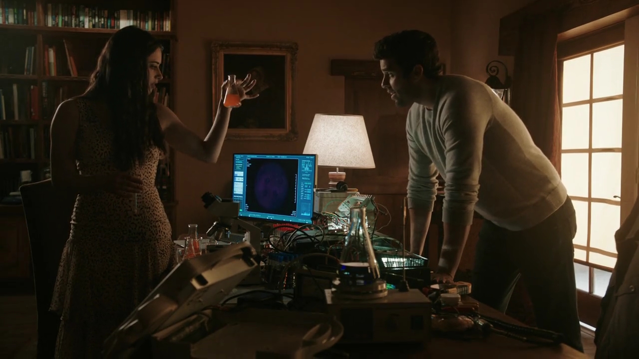 VampireDiariesWorld-dot-nl_RoswellNewMexico3x11-1872.jpg