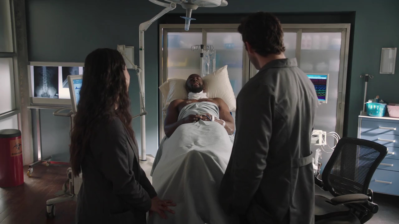 VampireDiariesWorld-dot-nl_RoswellNewMexico3x13-0506.jpg