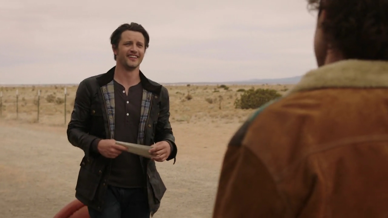 VampireDiariesWorld-dot-nl_RoswellNewMexico3x13-1945.jpg