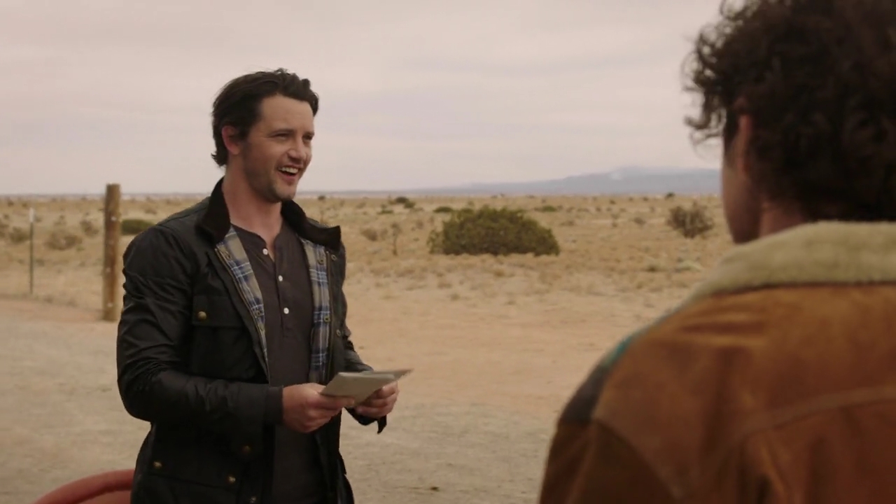 VampireDiariesWorld-dot-nl_RoswellNewMexico3x13-1946.jpg