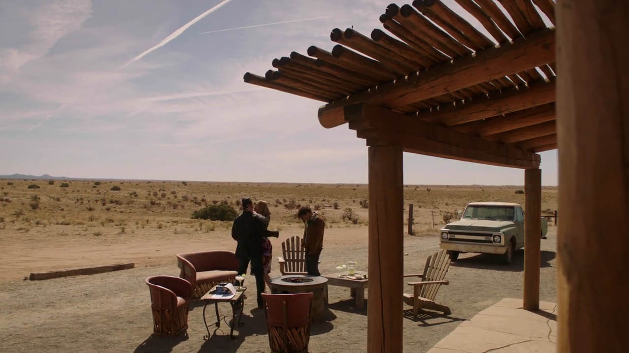 VampireDiariesWorld-dot-nl_RoswellNewMexico3x13-1963.jpg