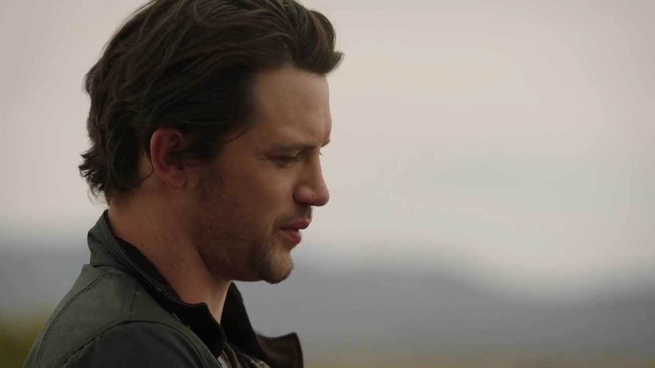 VampireDiariesWorld-dot-nl_RoswellNewMexico3x13-1976.jpg