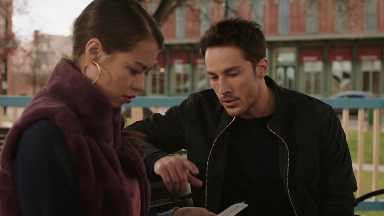 VampireDiariesWorld-dot-nl_RoswellNewMexico3x13-2047.jpg