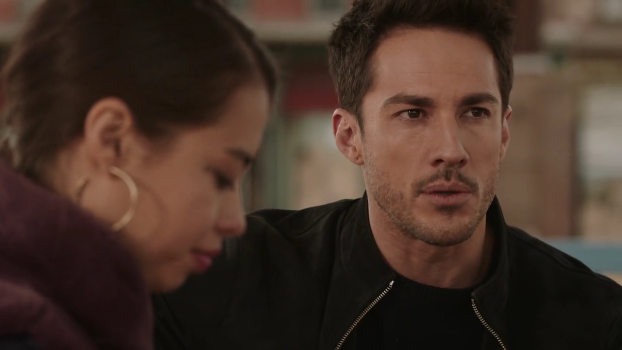 VampireDiariesWorld-dot-nl_RoswellNewMexico3x13-2078.jpg