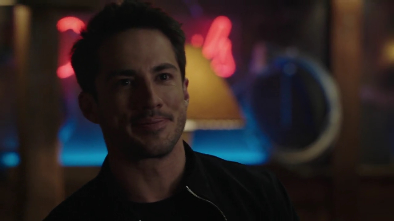 VampireDiariesWorld-dot-nl_RoswellNewMexico3x13-2248.jpg