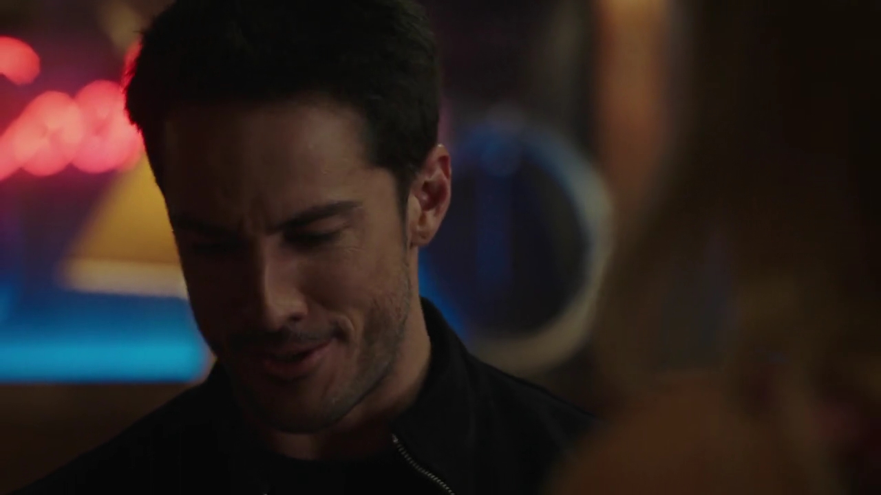 VampireDiariesWorld-dot-nl_RoswellNewMexico3x13-2273.jpg