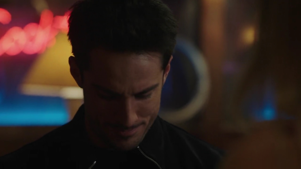 VampireDiariesWorld-dot-nl_RoswellNewMexico3x13-2274.jpg