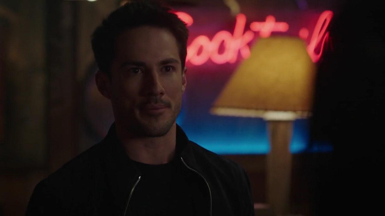 VampireDiariesWorld-dot-nl_RoswellNewMexico3x13-2341.jpg