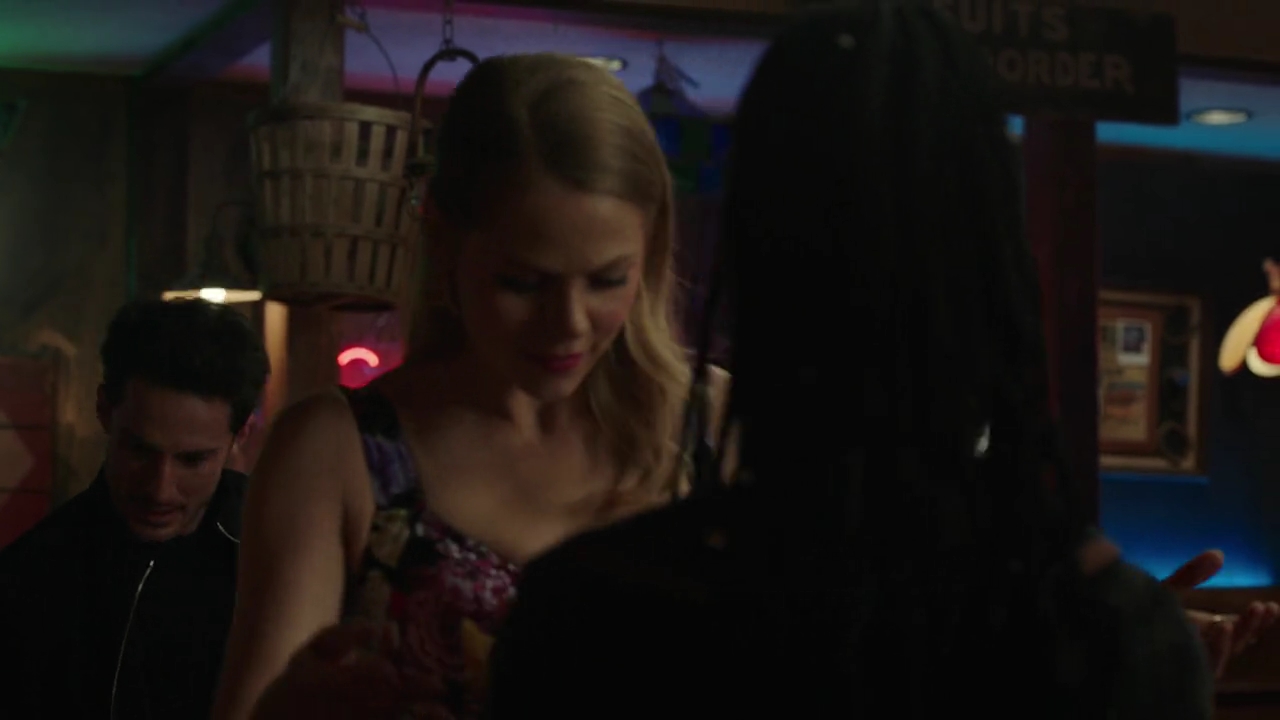 VampireDiariesWorld-dot-nl_RoswellNewMexico3x13-2345.jpg