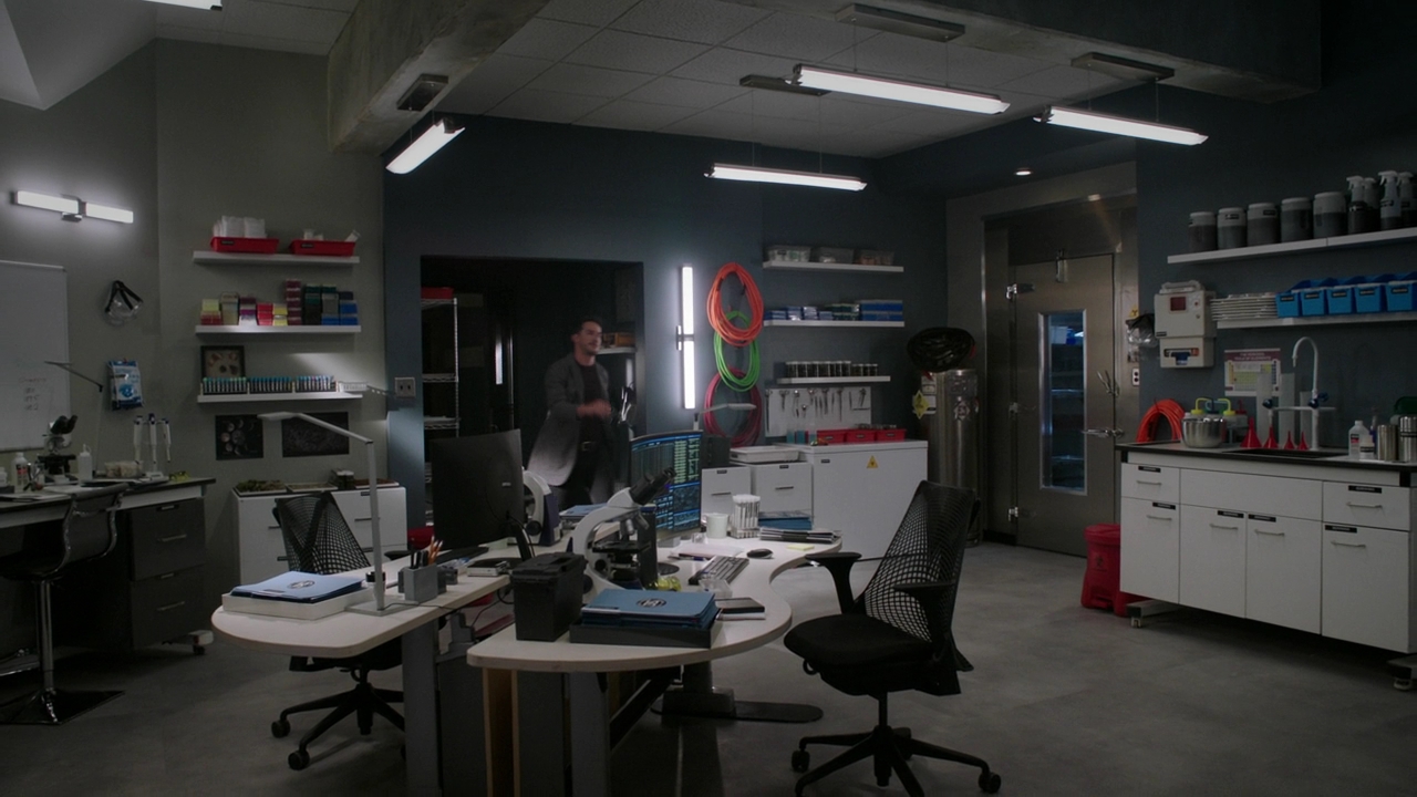 VampireDiariesWorld-dot-nl_RoswellNewMexico4x01-0371.jpg