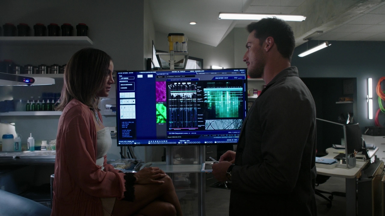 VampireDiariesWorld-dot-nl_RoswellNewMexico4x01-0381.jpg