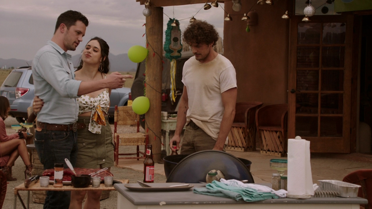 VampireDiariesWorld-dot-nl_RoswellNewMexico4x01-0829.jpg