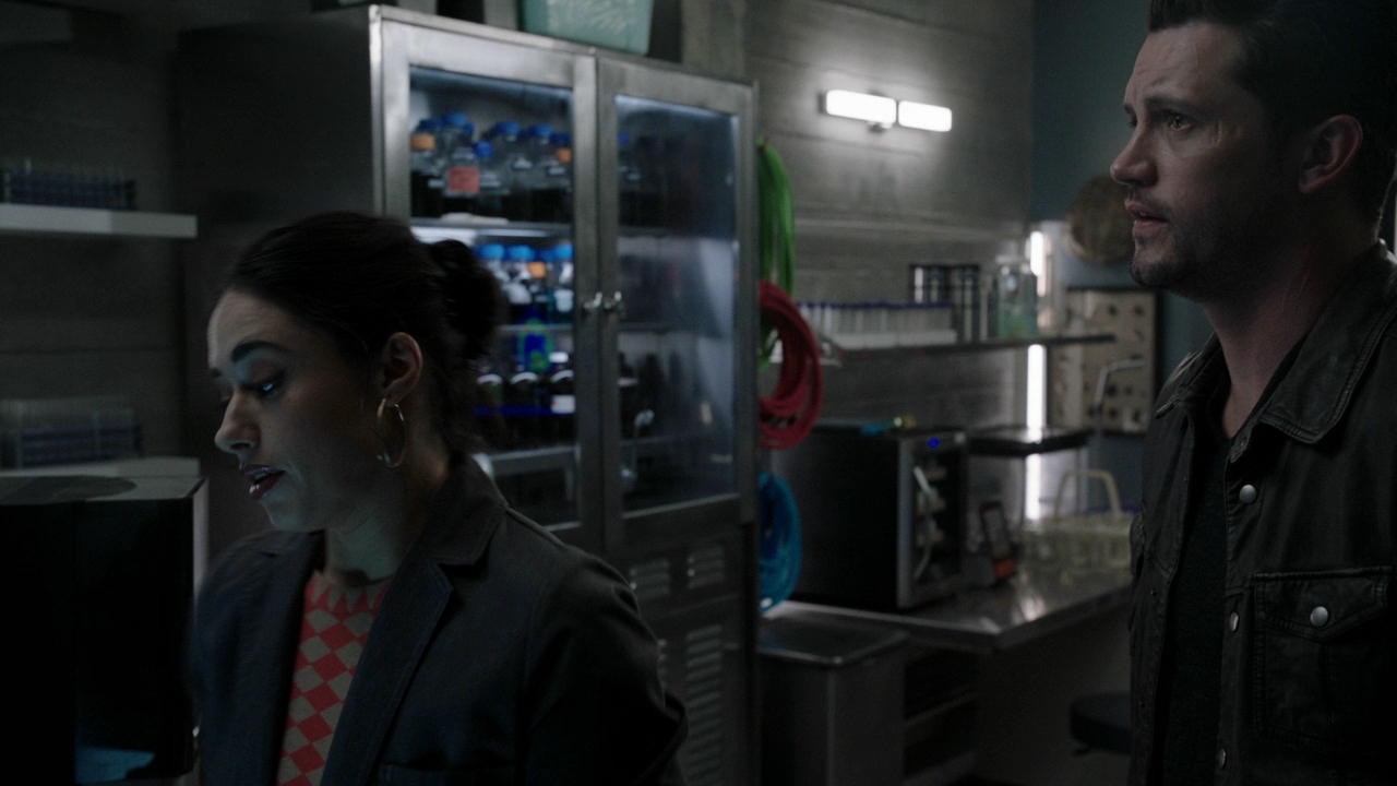 VampireDiariesWorld-dot-nl_RoswellNewMexico4x03-0494.jpg