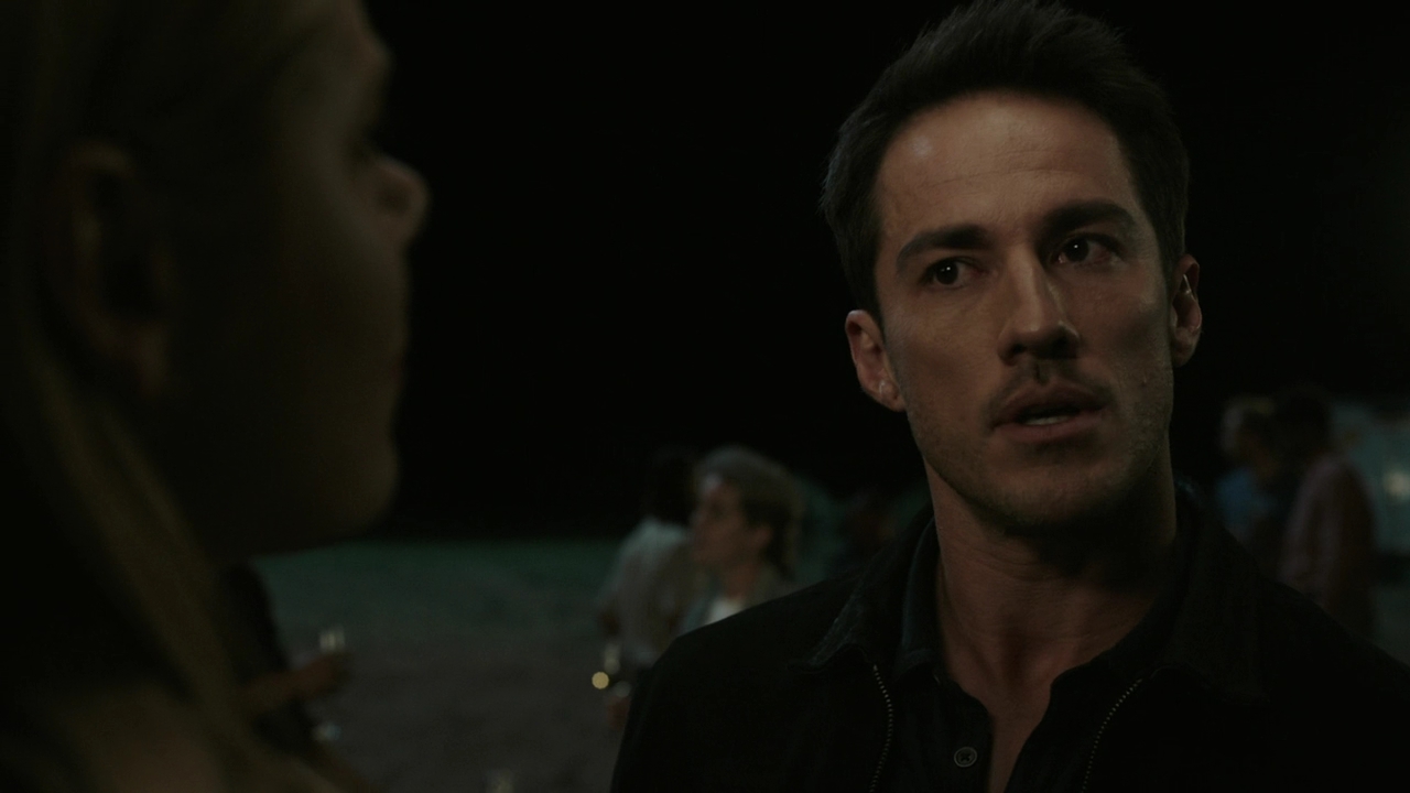 VampireDiariesWorld-dot-nl_RoswellNewMexico4x03-1917.jpg
