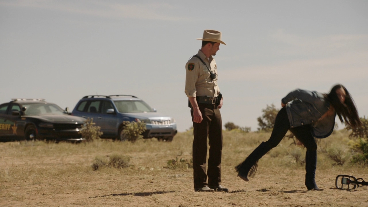 VampireDiariesWorld-dot-nl_RoswellNewMexico4x04-0849.jpg