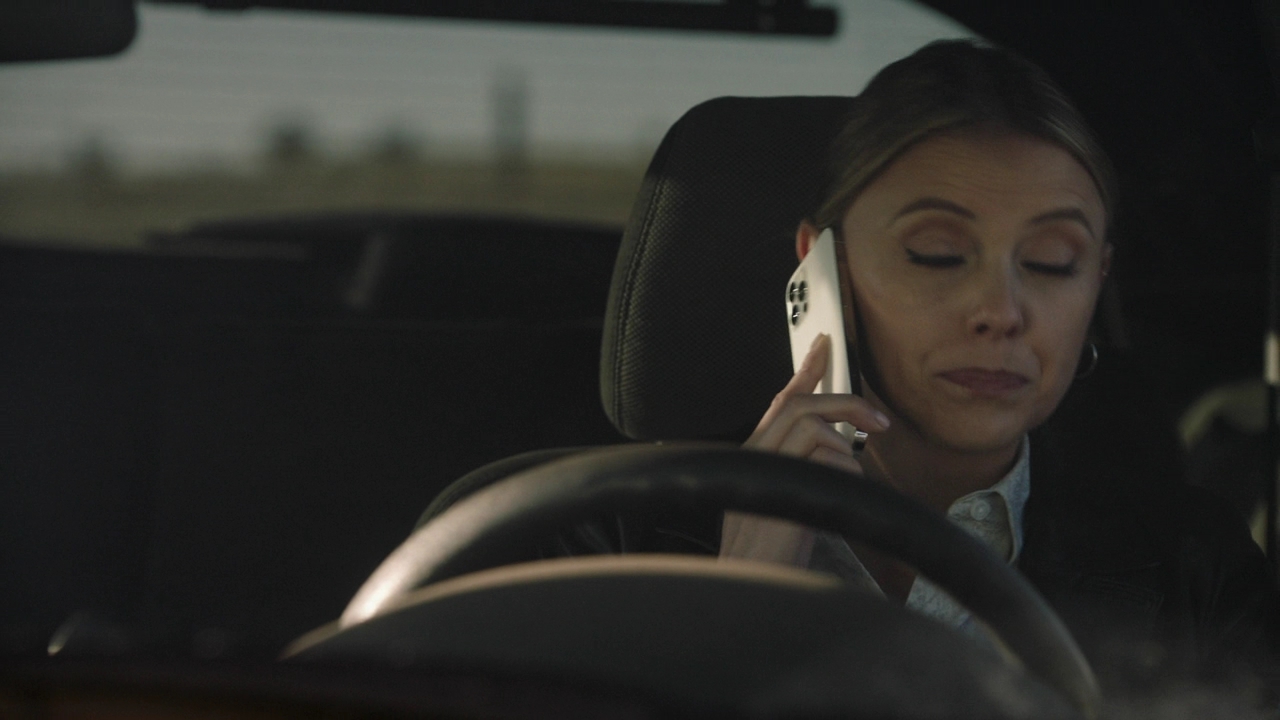 VampireDiariesWorld-dot-nl_RoswellNewMexico4x04-1938.jpg