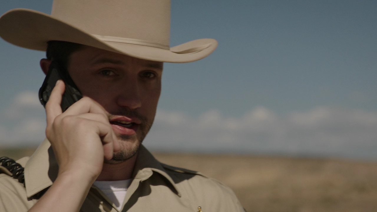 VampireDiariesWorld-dot-nl_RoswellNewMexico4x04-1939.jpg