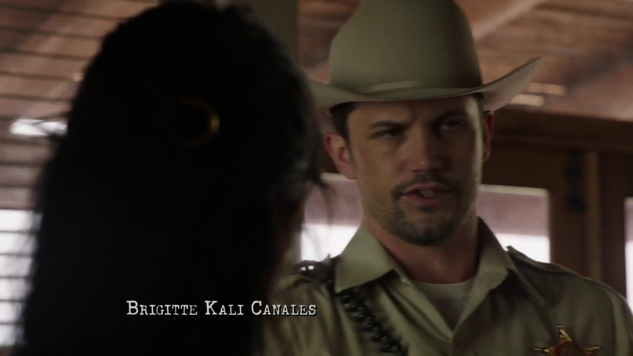 VampireDiariesWorld-dot-nl_RoswellNewMexico4x05-0214.jpg