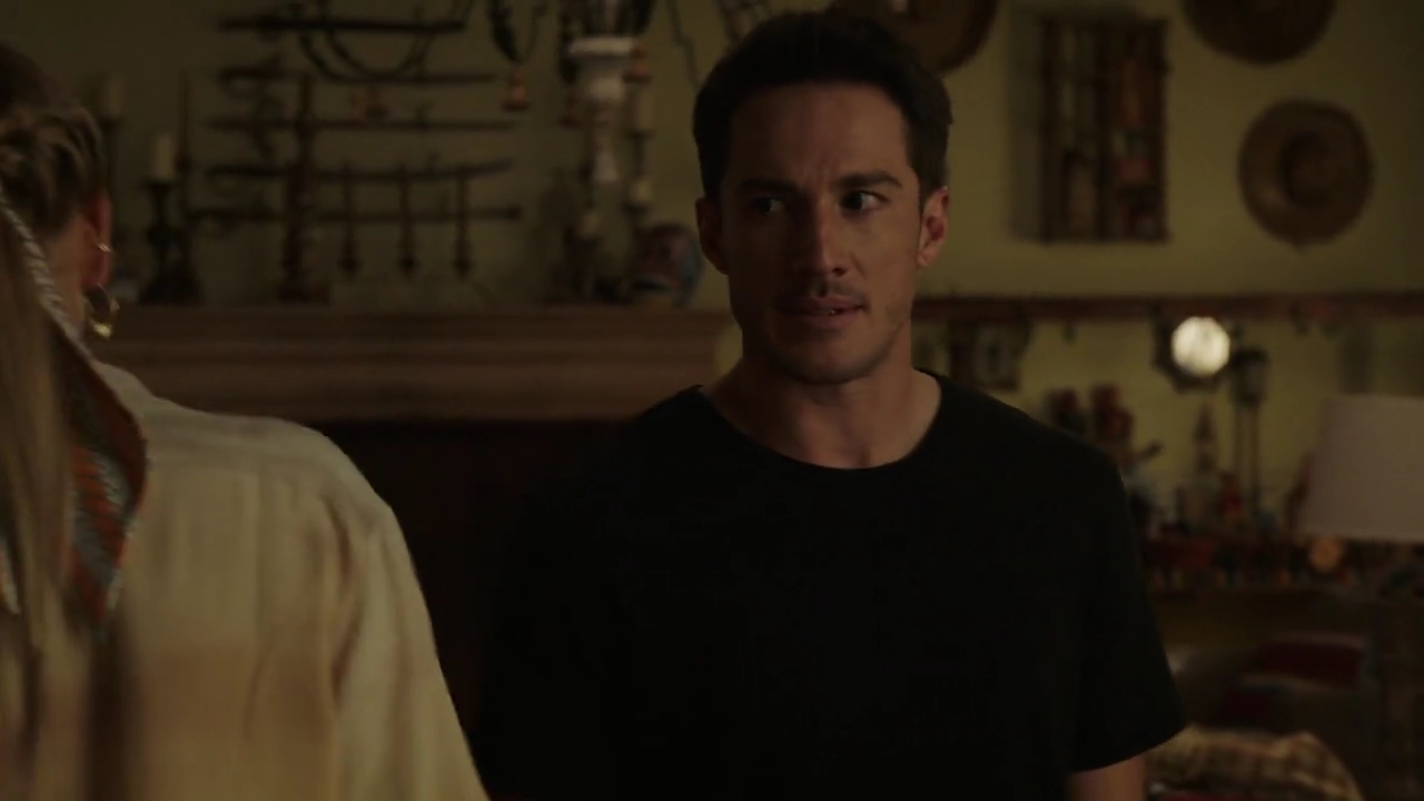 VampireDiariesWorld-dot-nl_RoswellNewMexico4x05-0716.jpg VampireDiariesWorld-dot-nl_RoswellNewMexico4x05-0716.jpg