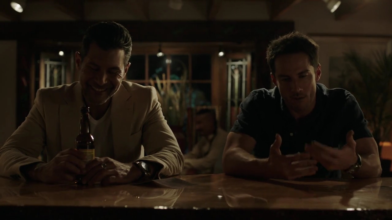VampireDiariesWorld-dot-nl_RoswellNewMexico4x06-1950.jpg