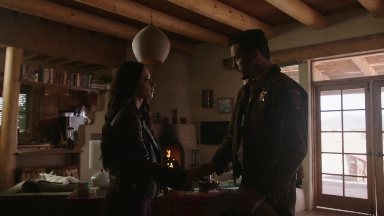 VampireDiariesWorld-dot-nl_RoswellNewMexico4x08-0317.jpg