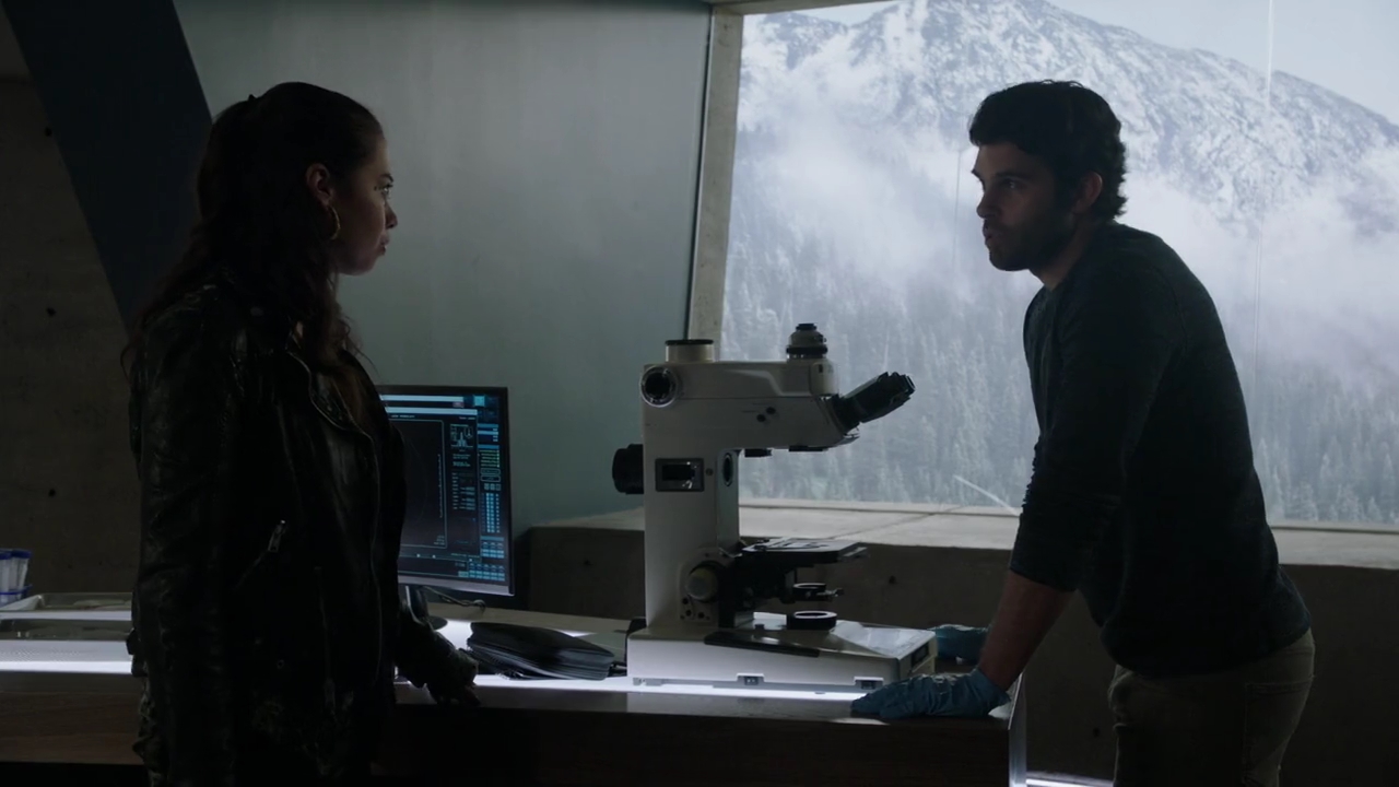 VampireDiariesWorld-dot-nl_RoswellNewMexico4x09-0772.jpg
