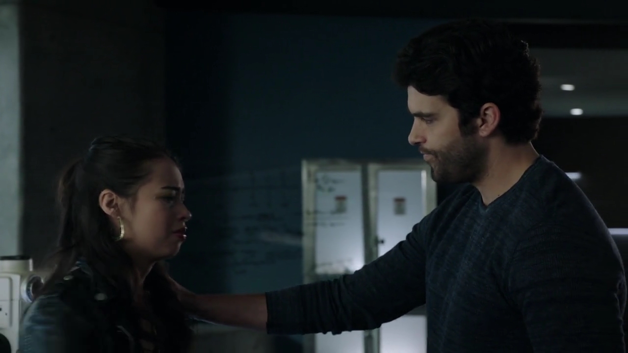 VampireDiariesWorld-dot-nl_RoswellNewMexico4x09-0815.jpg