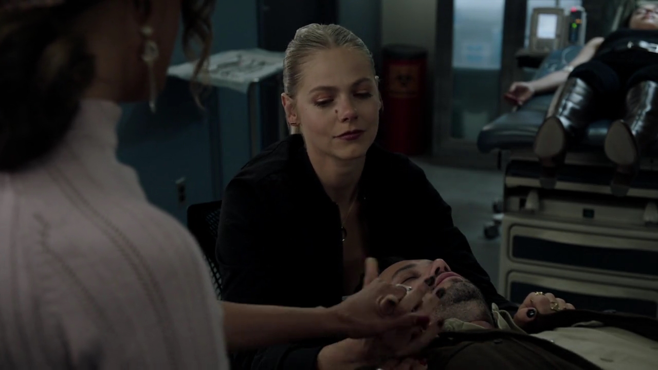 VampireDiariesWorld-dot-nl_RoswellNewMexico4x09-1368.jpg