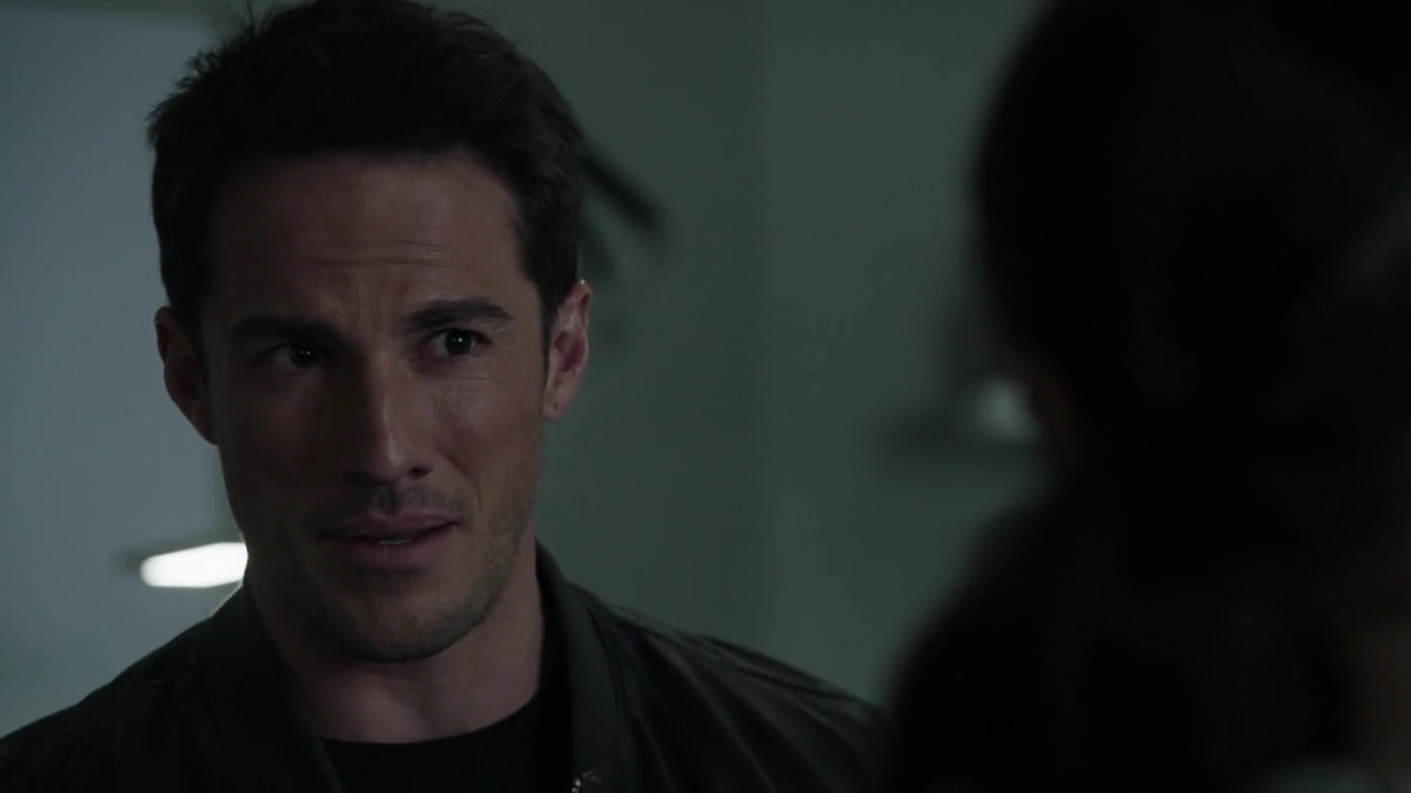 VampireDiariesWorld-dot-nl_RoswellNewMexico4x11-2205.jpg