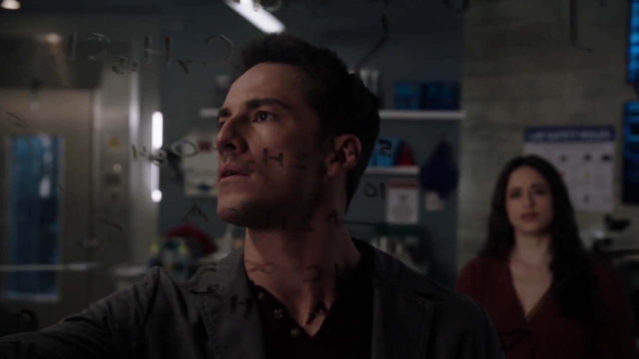 VampireDiariesWorld-dot-nl_RoswellNewMexico4x12-0389.jpg