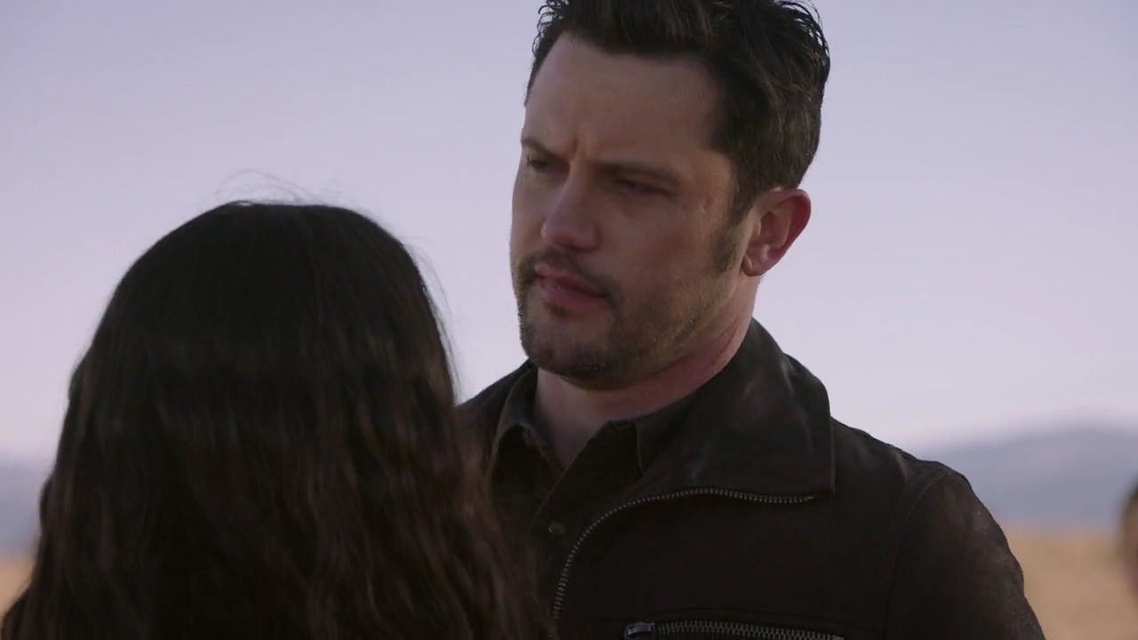 VampireDiariesWorld-dot-nl_RoswellNewMexico4x12-0924.jpg VampireDiariesWorld-dot-nl_RoswellNewMexico4x12-0924.jpg