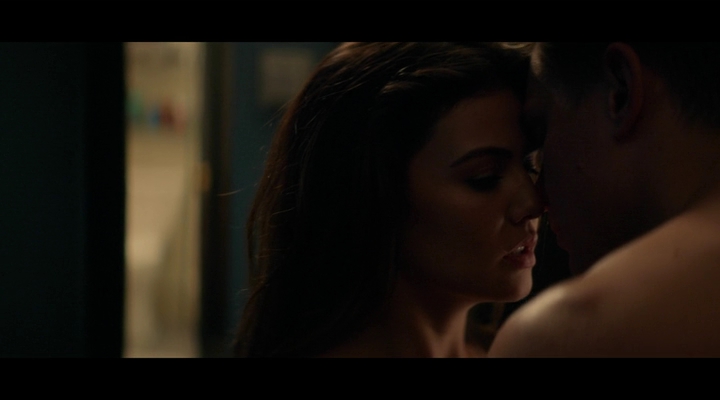 VampireDiariesWorld-dot-nl_TellMeAStory1x01-2001.jpg