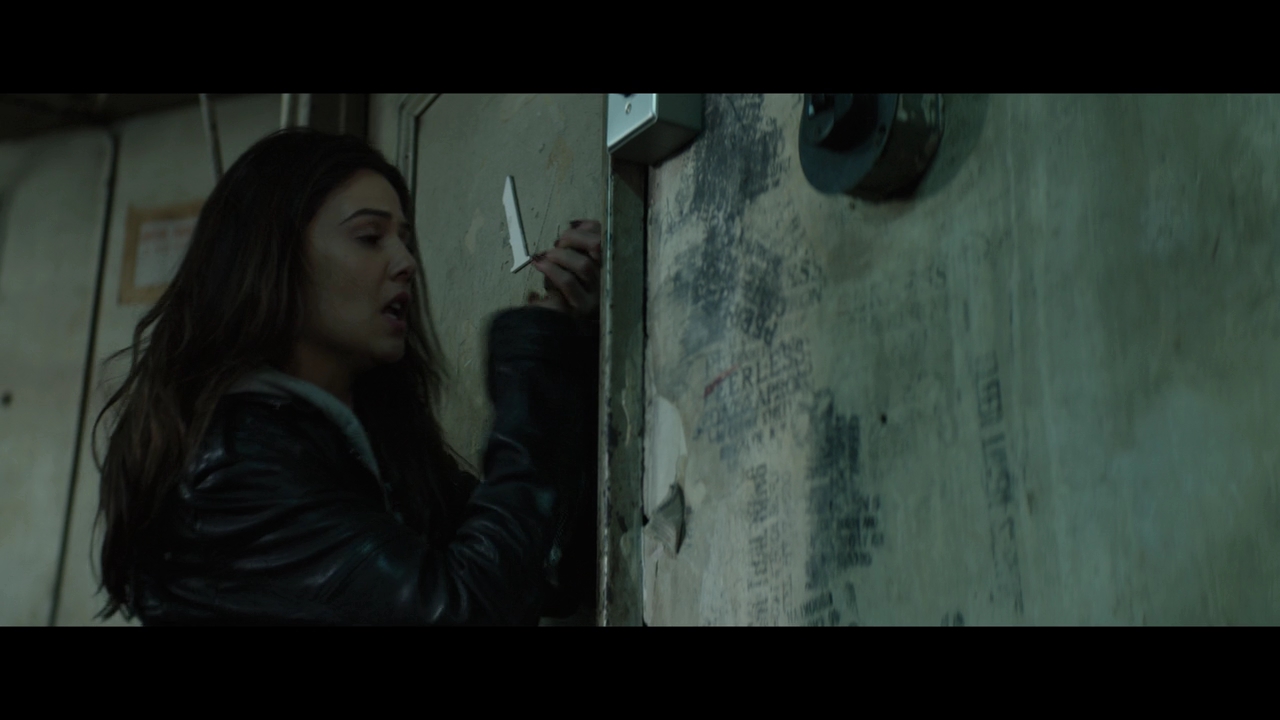 Charmed-Online-dot-nl_TellMeAStory1x09-1284.jpg Charmed-Online-dot-nl_TellMeAStory1x09-1284.jpg