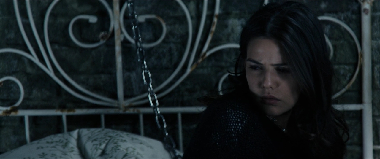 VampireDiariesWorld-dot-nl_TellMeAStory2x04-1997.jpg VampireDiariesWorld-dot-nl_TellMeAStory2x04-1997.jpg